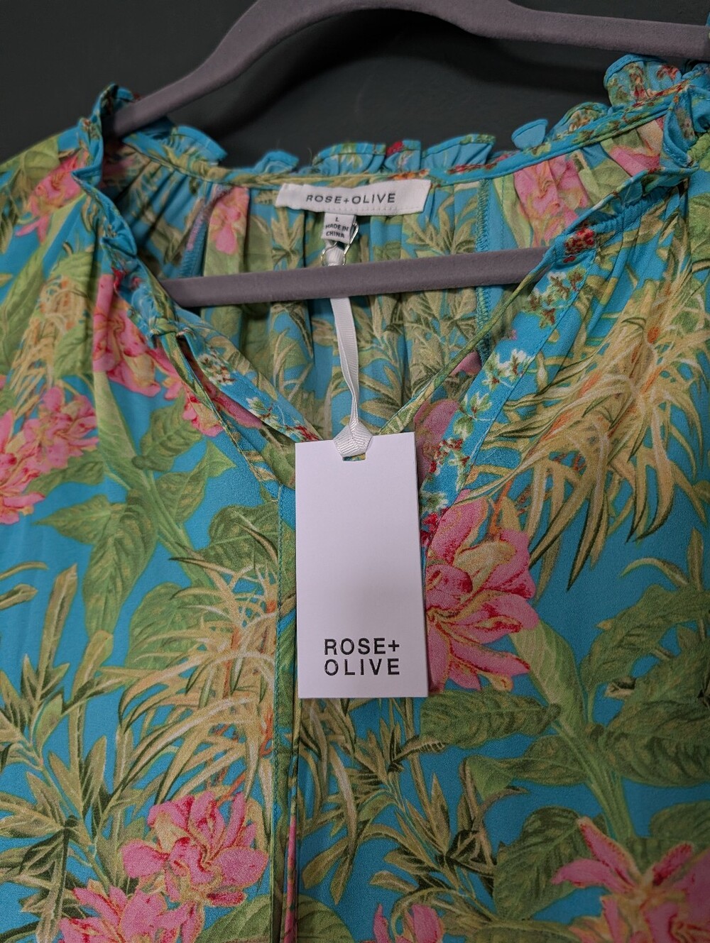 Rose & Olive Blue Floral Tassel Peasant Top 0038 - Picture 3 of 10